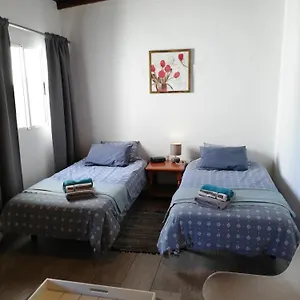 https://casa-royal-cottage.in-canary-islands.com